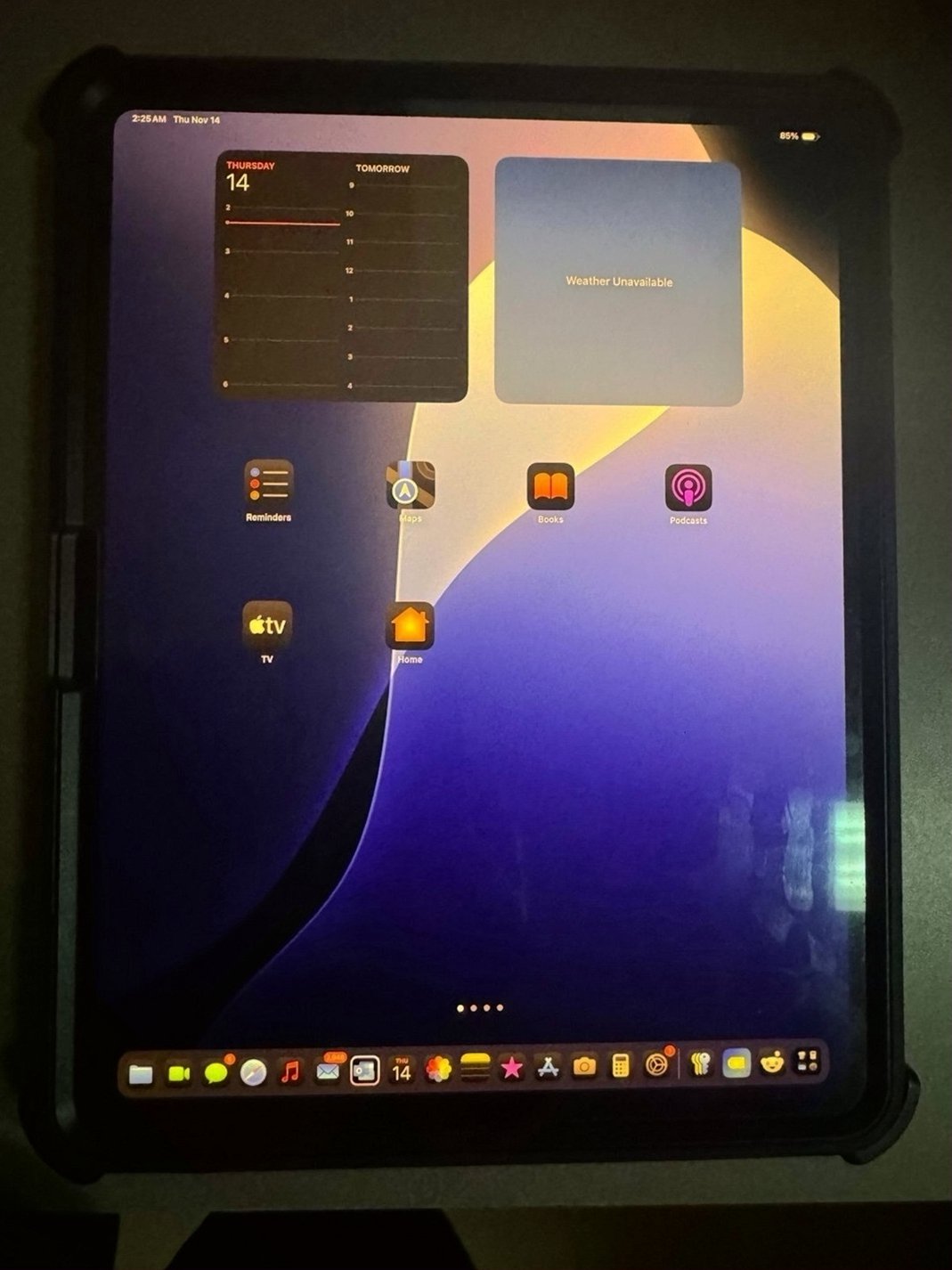 Apple iPad Pro 13 inch M4 256GB Space Black Unlocked - Used