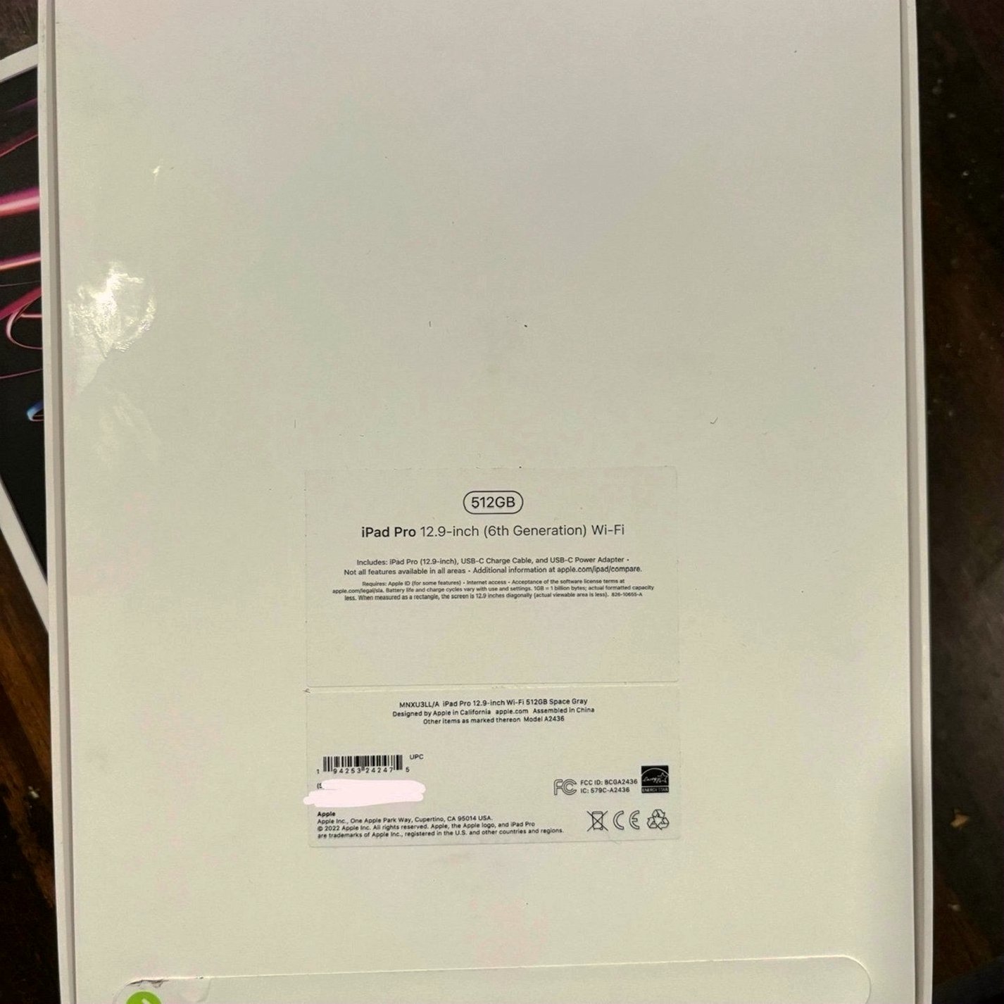 Apple iPad Pro 6th Gen 512GB Space Gray Unlocked - Used image 3