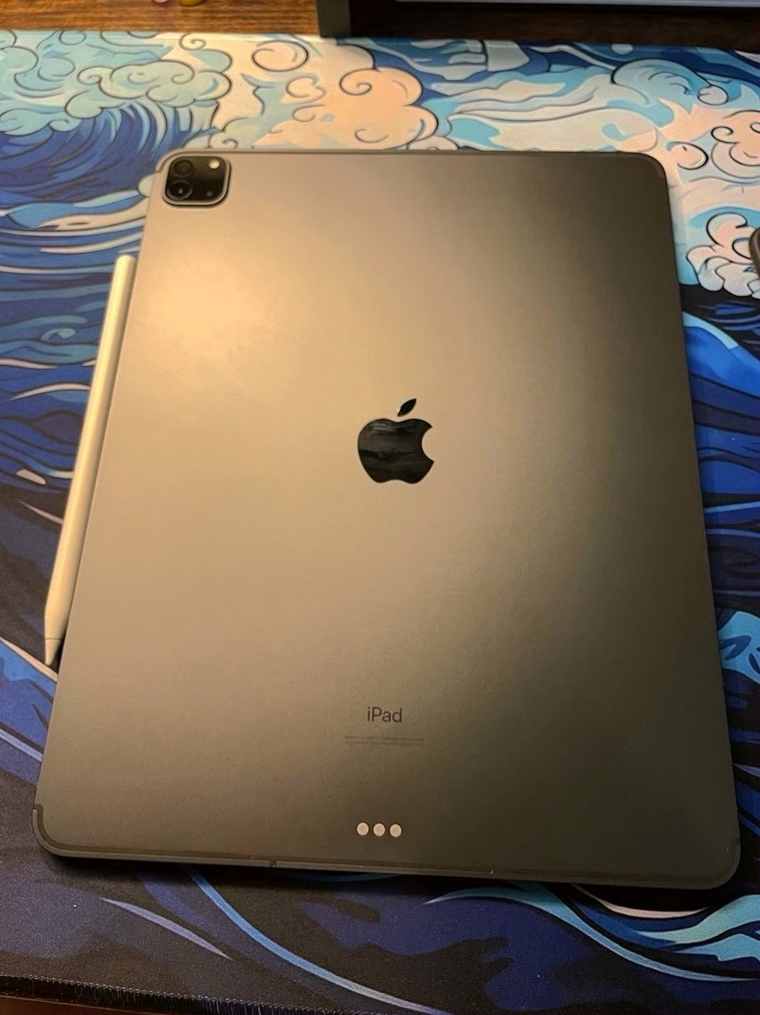 Apple iPad Pro 12.9-inch 128GB Space Gray Unlocked - Used image 4