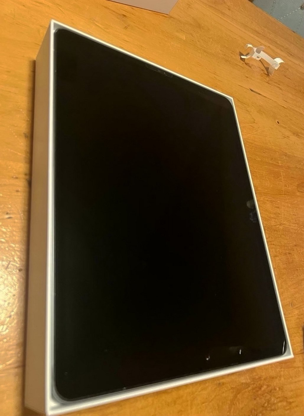 Apple iPad Pro 12.9-inch 128GB Silver Unlocked - Used image 3