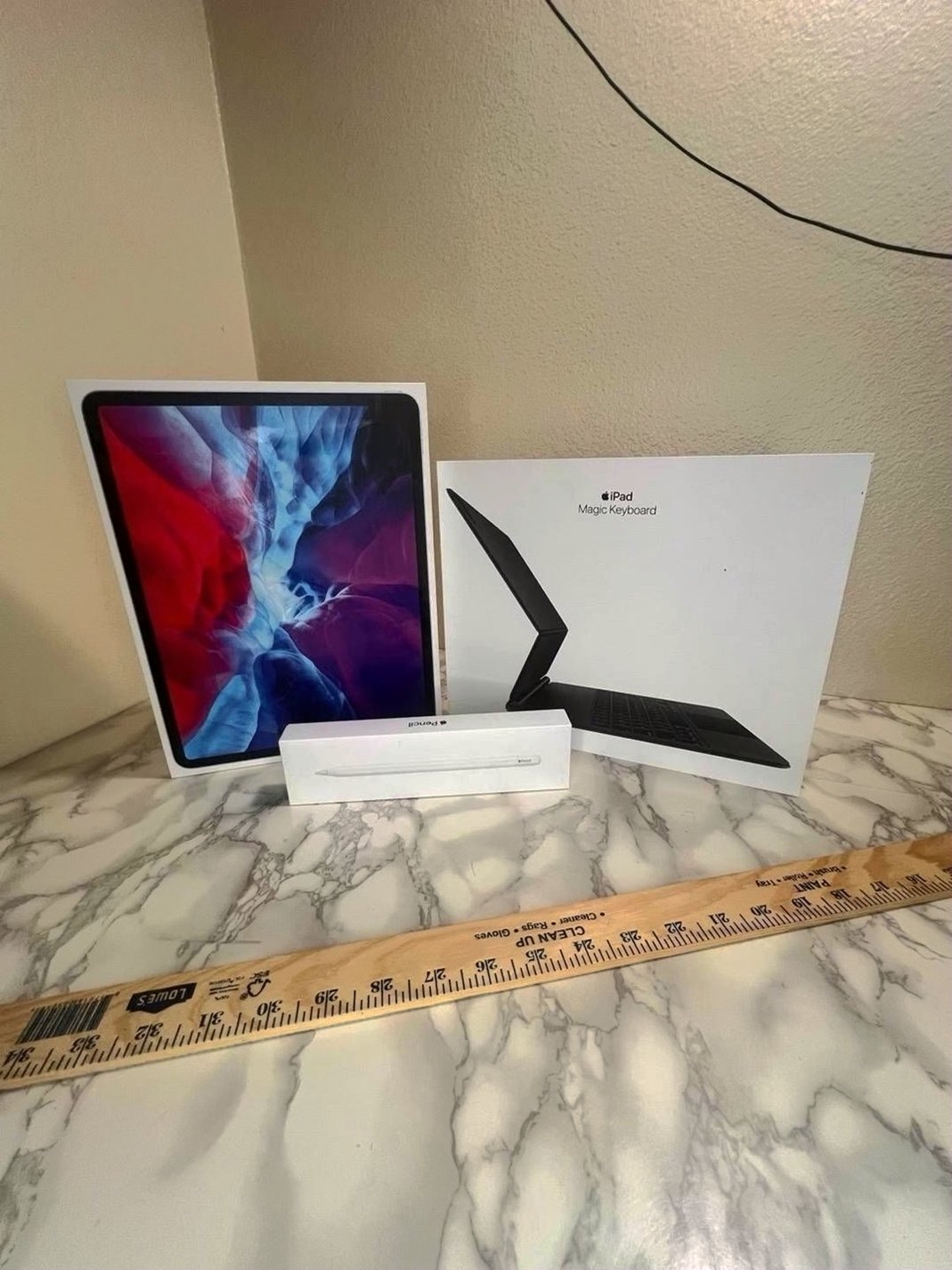 Apple iPad Pro 12.9 4th Gen 128GB Unlocked Used