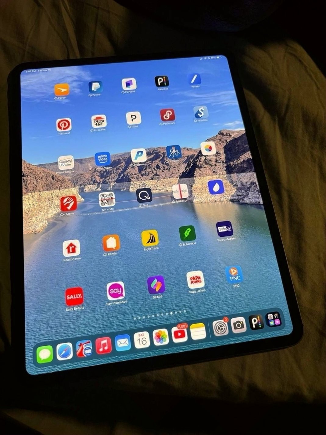 Apple iPad Pro 13 m4 256GB Space Gray Unlocked - Used