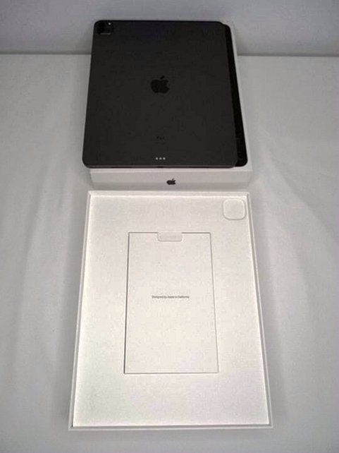 Apple iPad Pro 12.9-inch 128GB Gray Unlocked - Used image 2