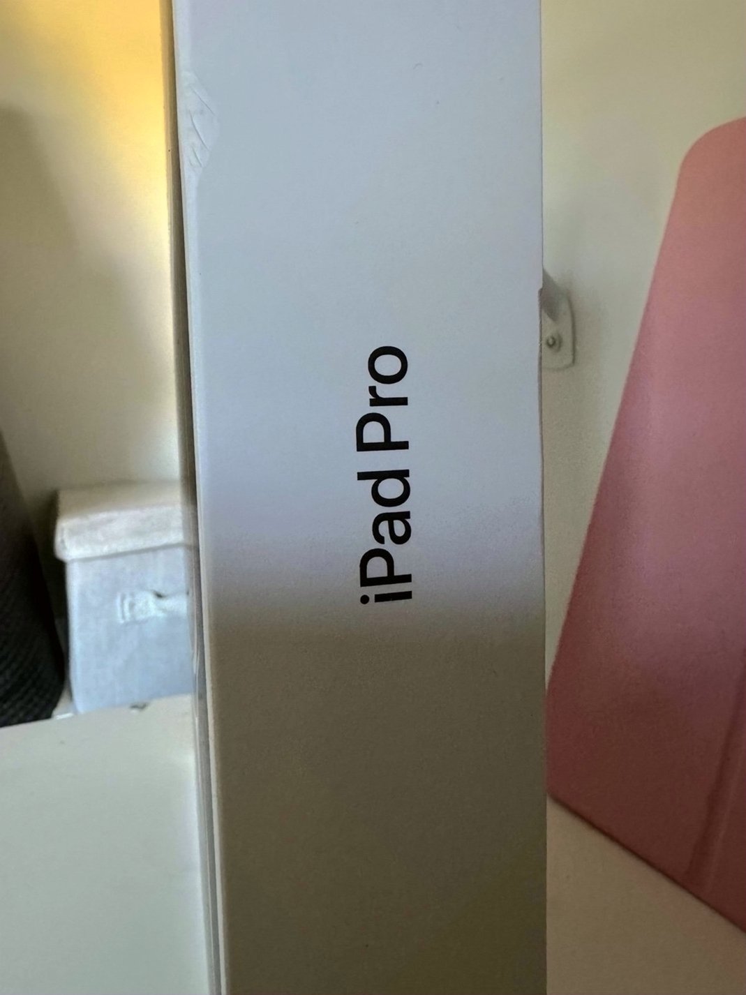 Apple iPad Pro 13 inch M4 9T63 128GB Pink Unlocked - Used image 5