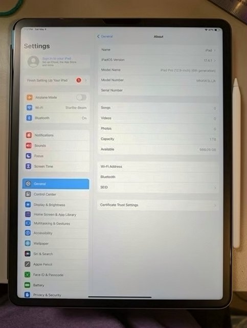 Apple iPad Pro 12.9-inch 1TB Space Gray Unlocked - Used image 3