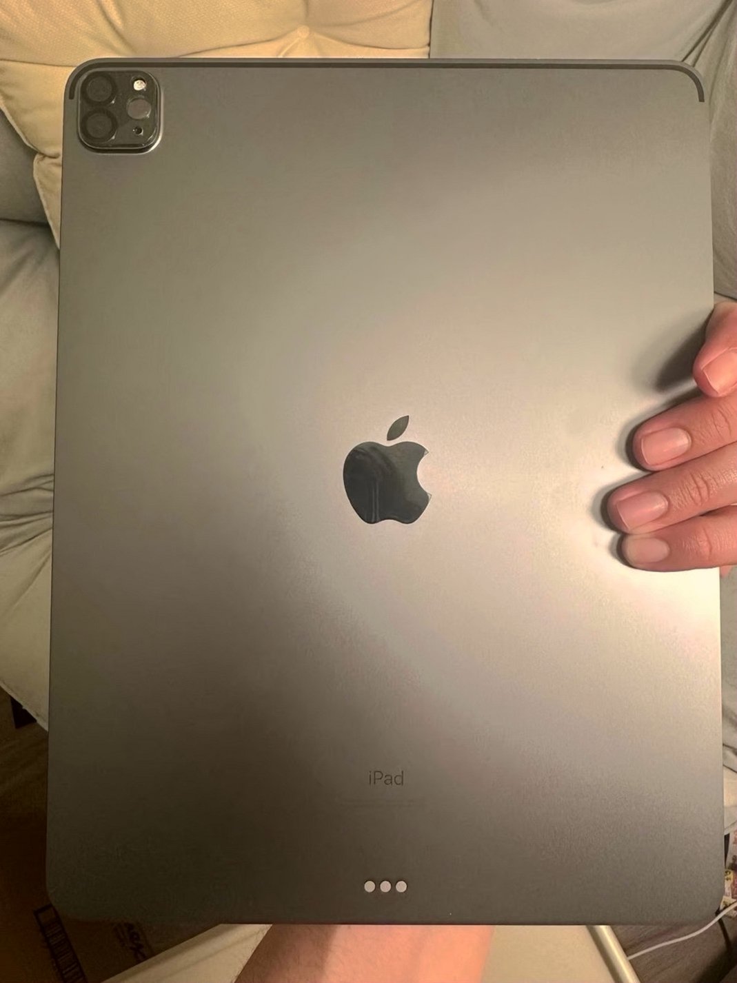 Apple iPad Pro 12.9 4th Gen 256GB Matte Screen Protector Used image 2