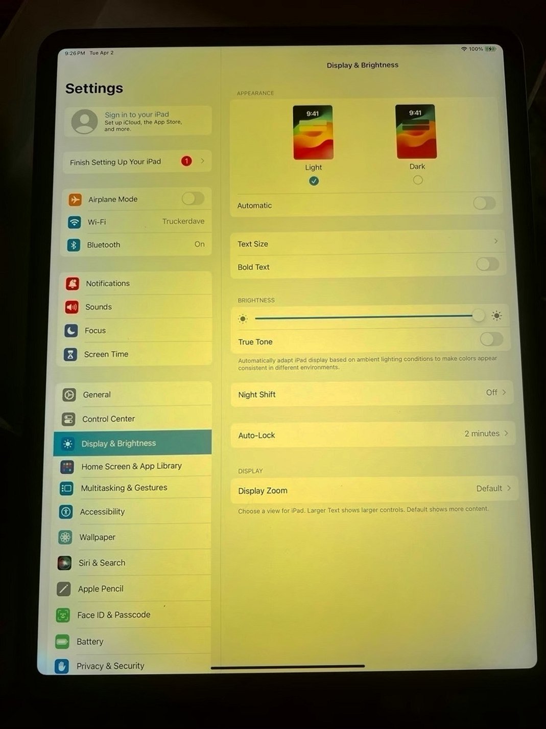 Apple iPad Pro 12.9 3rd Generation 64GB Unlocked - Used image 2