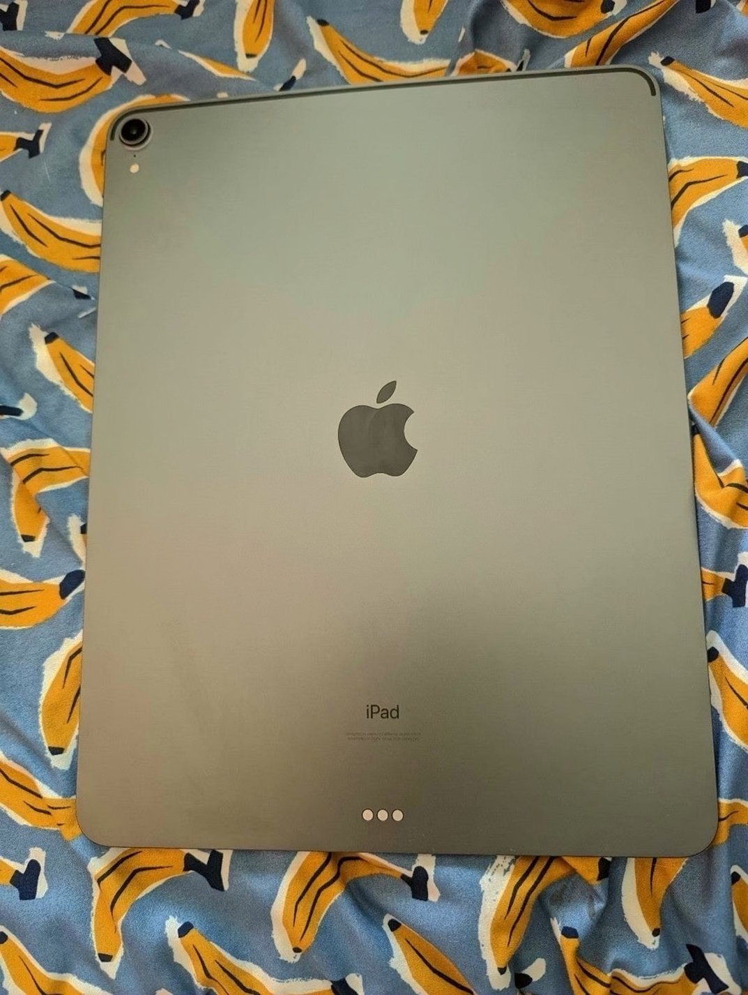 Apple iPad Pro 3rd Generation 256GB Unlocked - Used image 3