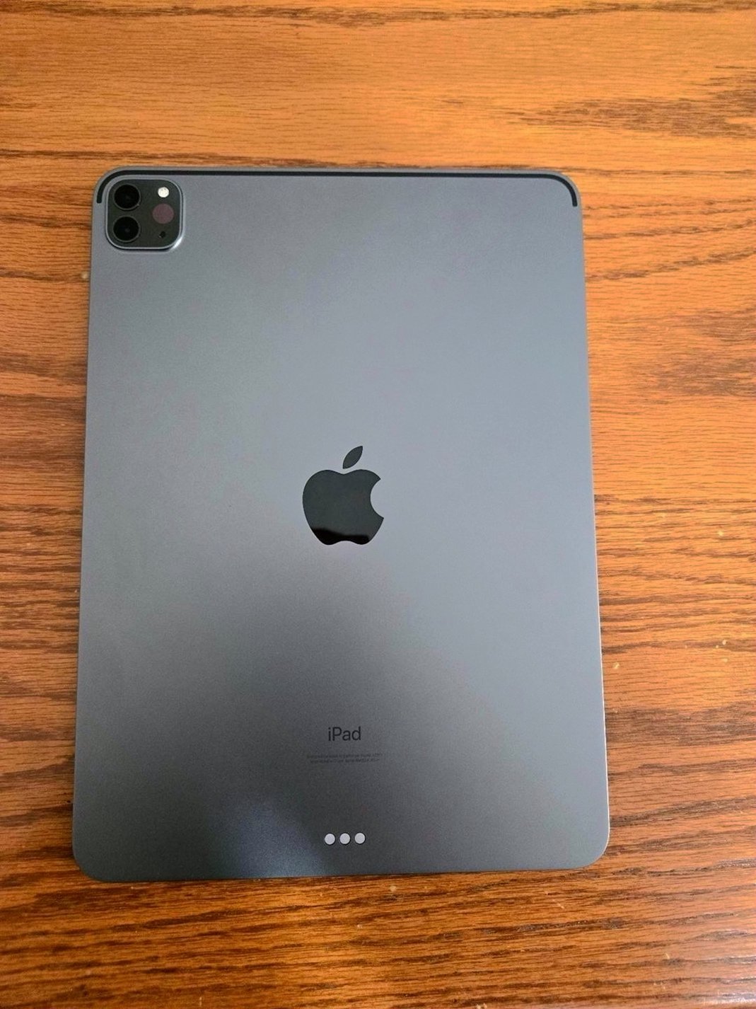 Apple iPad Pro 3rd Generation 128GB Space Gray Unlocked - Used