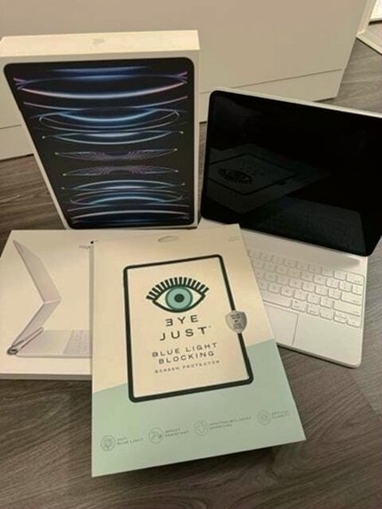 Apple iPad Pro 6th Generation 128GB Unlocked Used