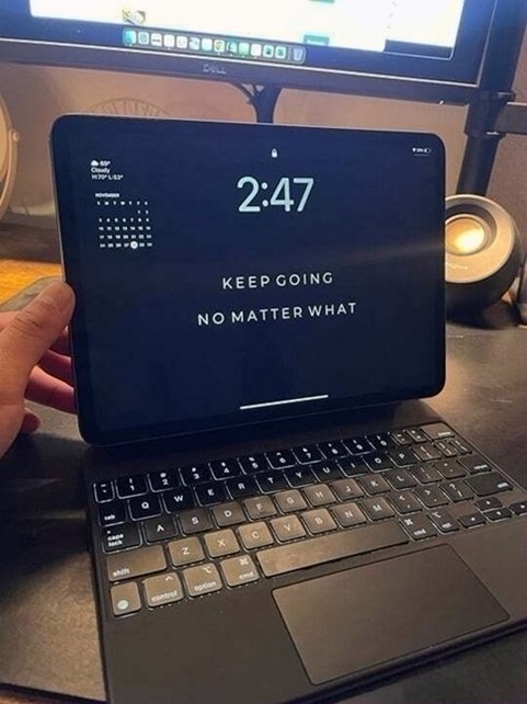 Apple iPad Pro 11 inch 256GB Space Gray Unlocked - Used