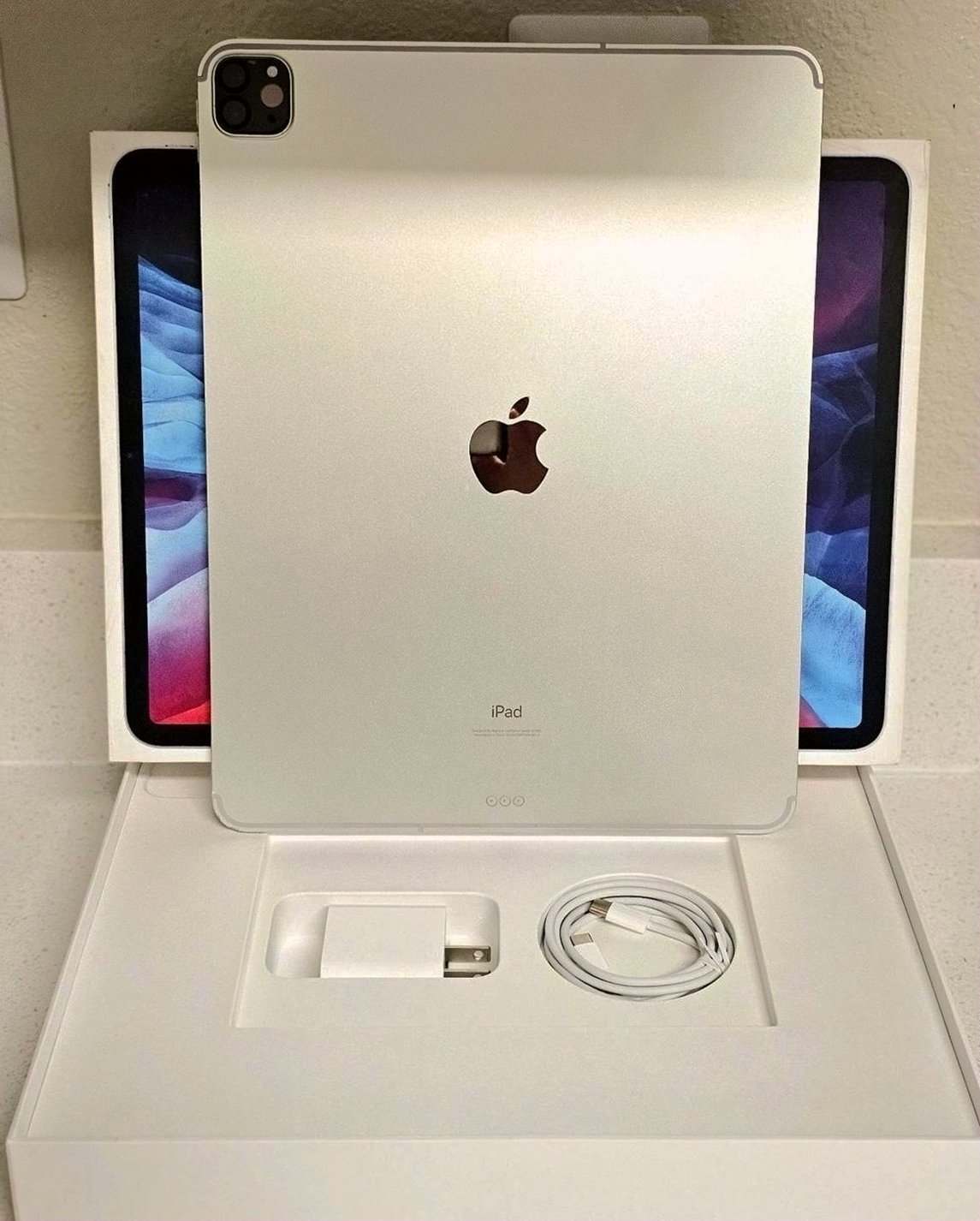 Apple iPad Pro 12.9-inch 512GB Navy Unlocked - Used