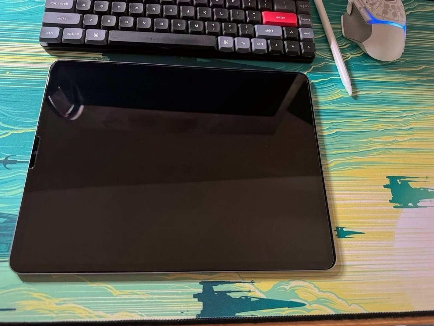 Apple iPad Pro 12.9” 6th Gen 1TB Space Gray WiFi + Cellular Unlocked - Used