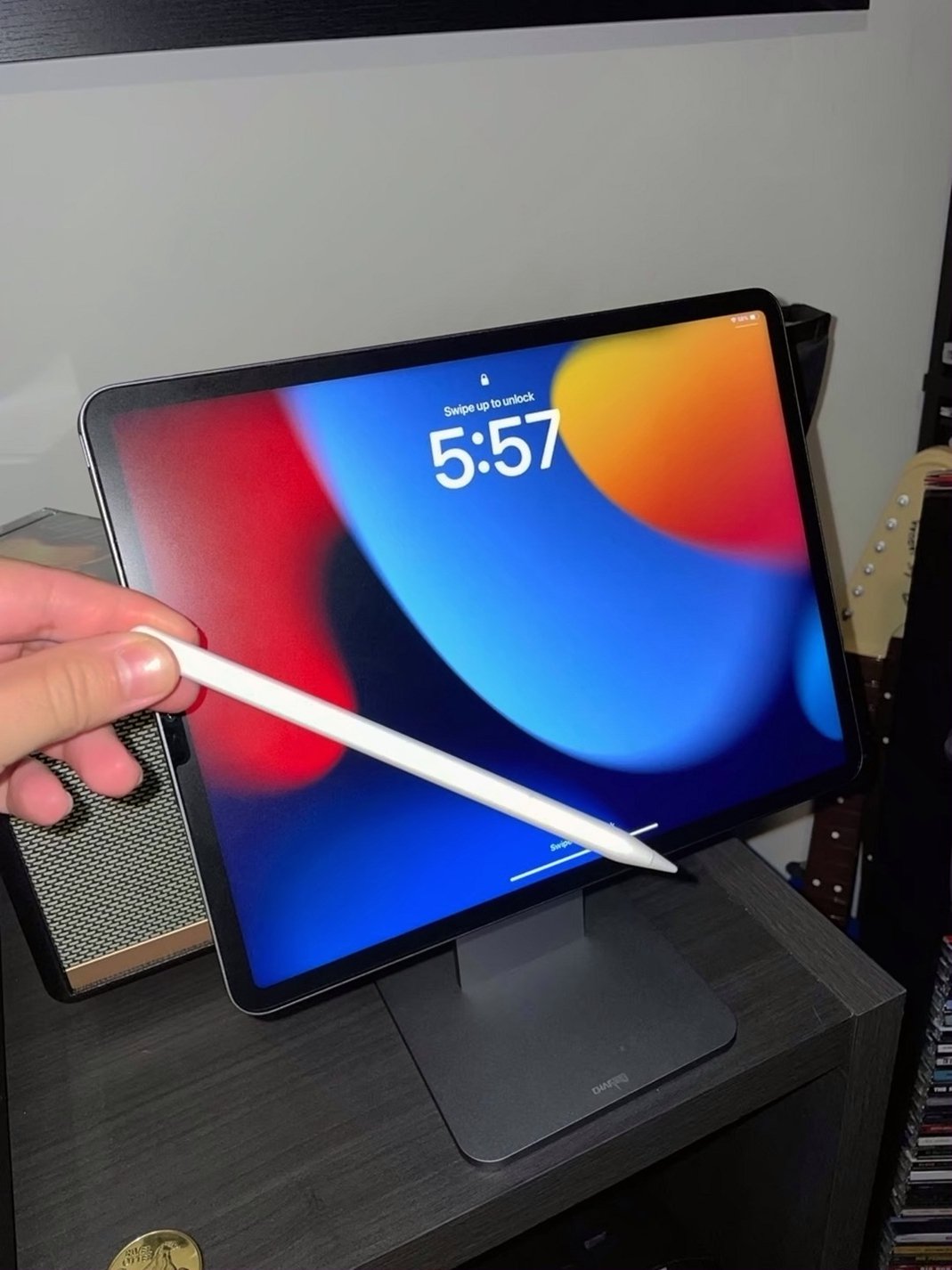 Apple iPad Pro 5th Generation 128GB Space Gray Unlocked - Used