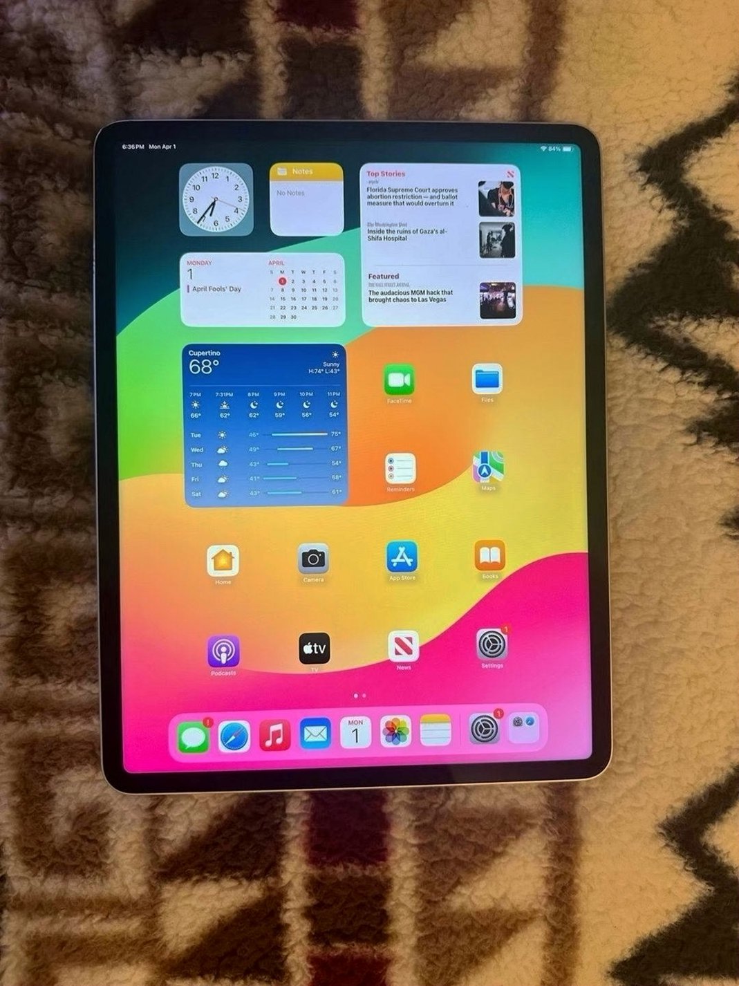 Apple iPad Pro 12.9” 5th Gen 512GB Silver Unlocked - Used