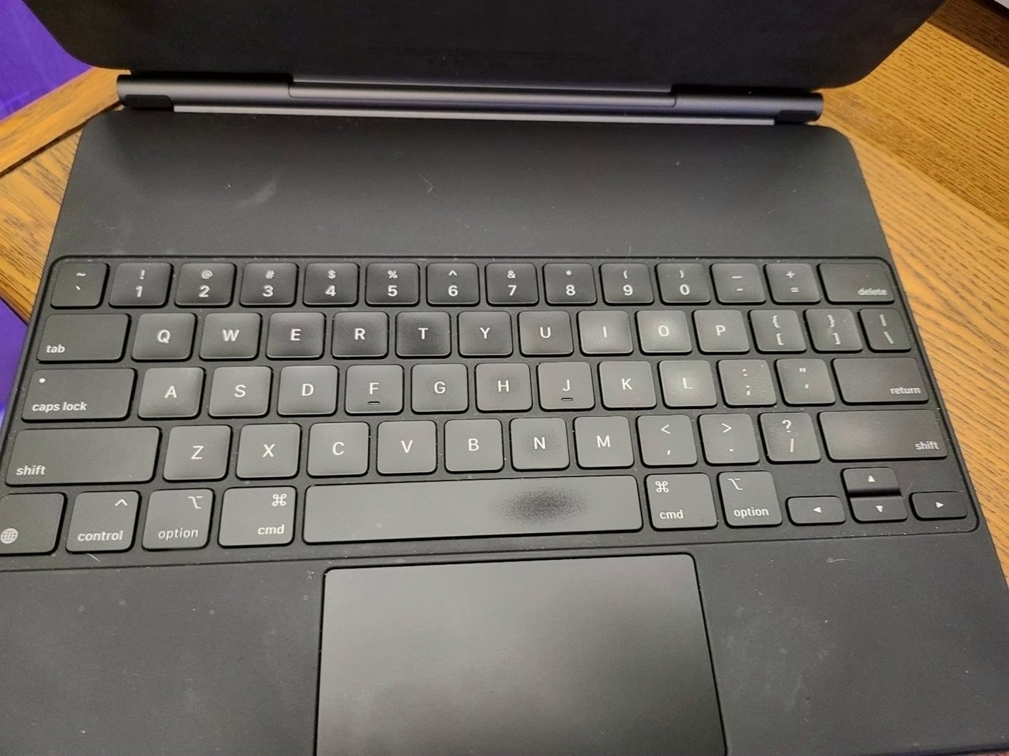 Apple iPad Pro 4th Generation 12.9 inch with Magic Keyboard and Apple Pencil 2 Unlocked - Used image 4