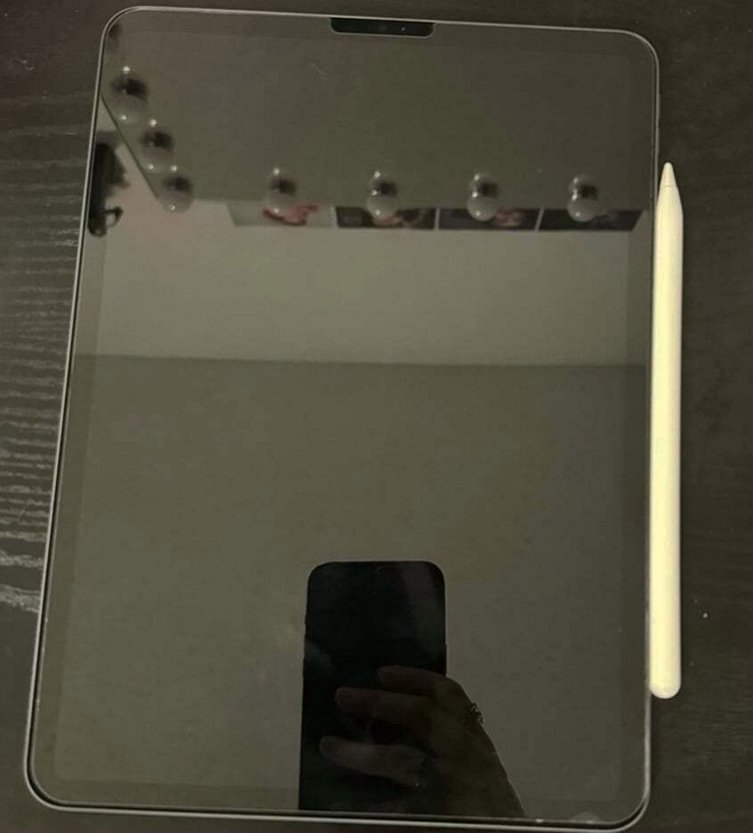 Apple iPad Pro 11 3rd Generation 128GB Unlocked Used image 2
