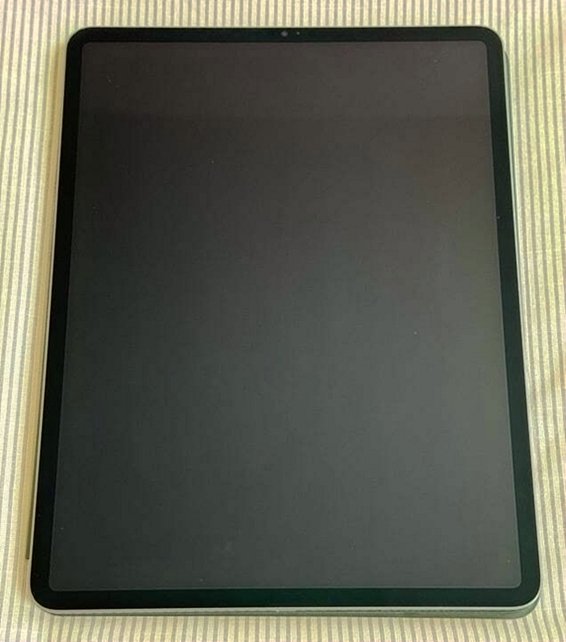 Apple iPad Pro 12.9" 1TB Space Gray Unlocked - Used image 4
