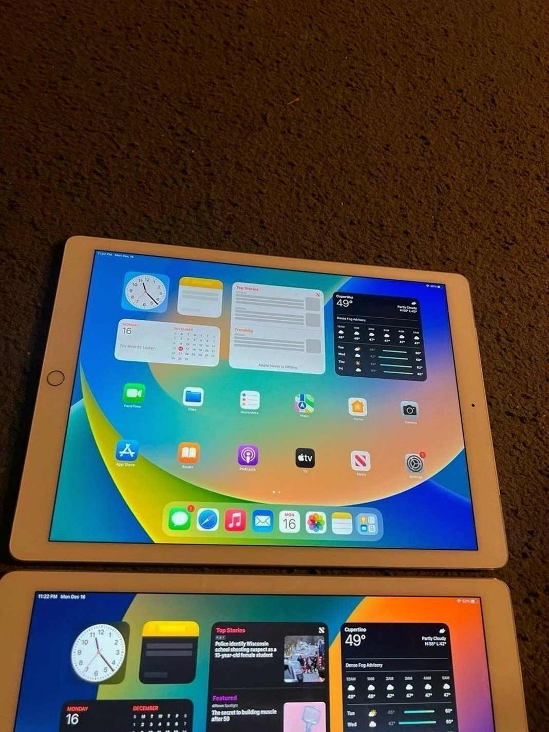 Apple iPad Pro 12.9 inch 128GB Unlocked - Used image 3