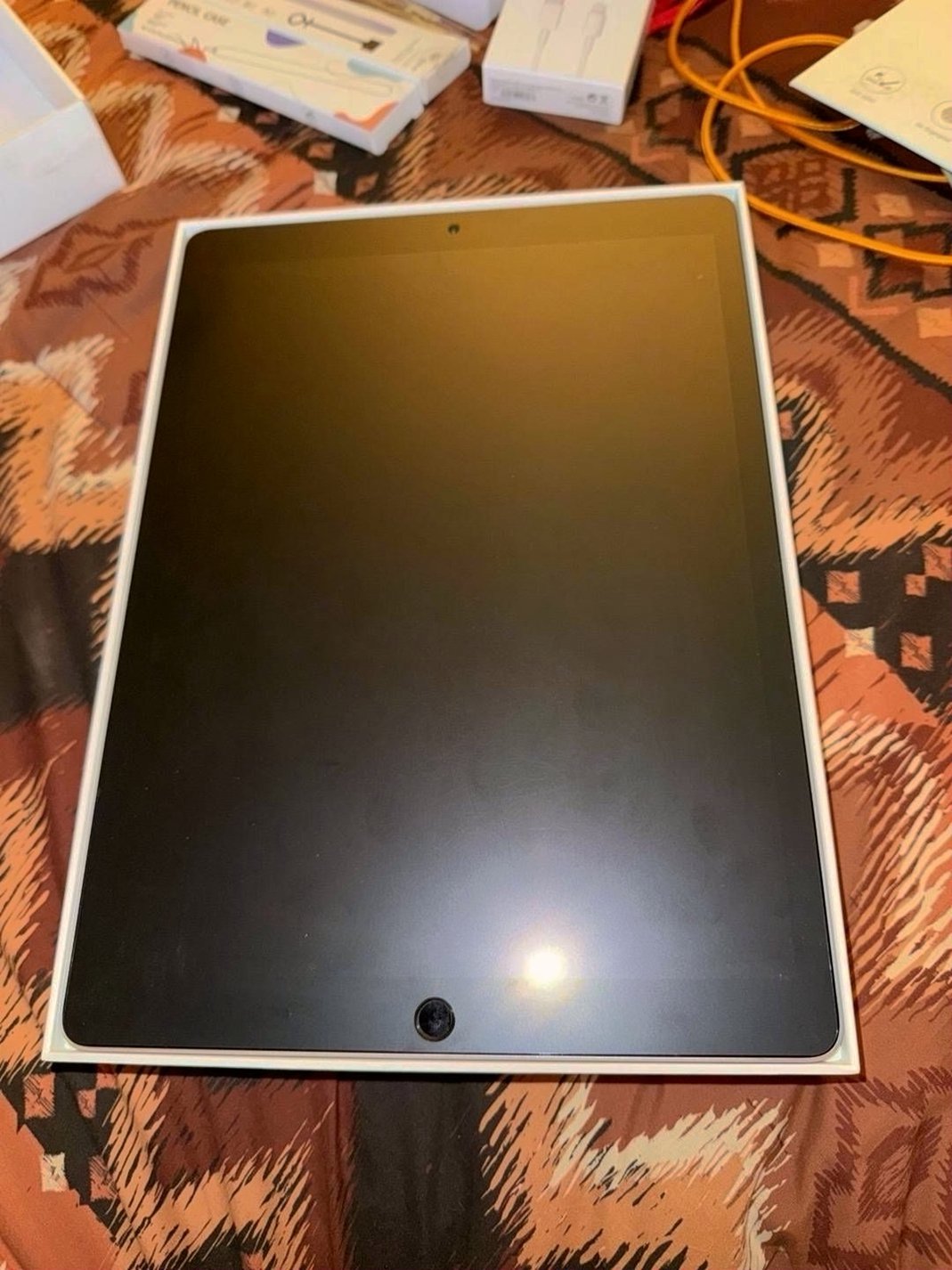 Apple iPad Pro 12.9 inch 2018 128GB Space Gray Unlocked - Used image 4