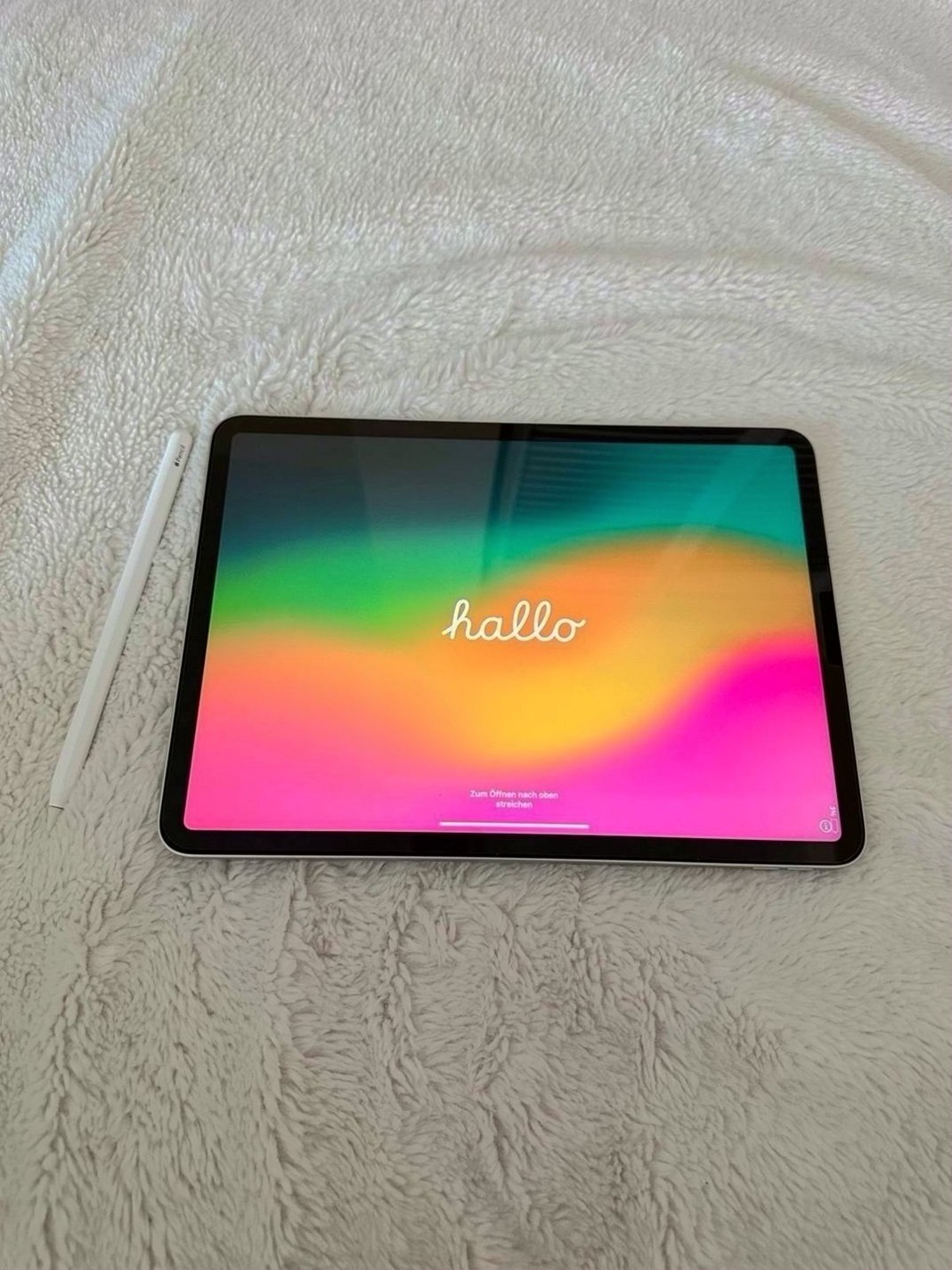 Apple iPad Pro 2021 256GB Silver Unlocked - Used