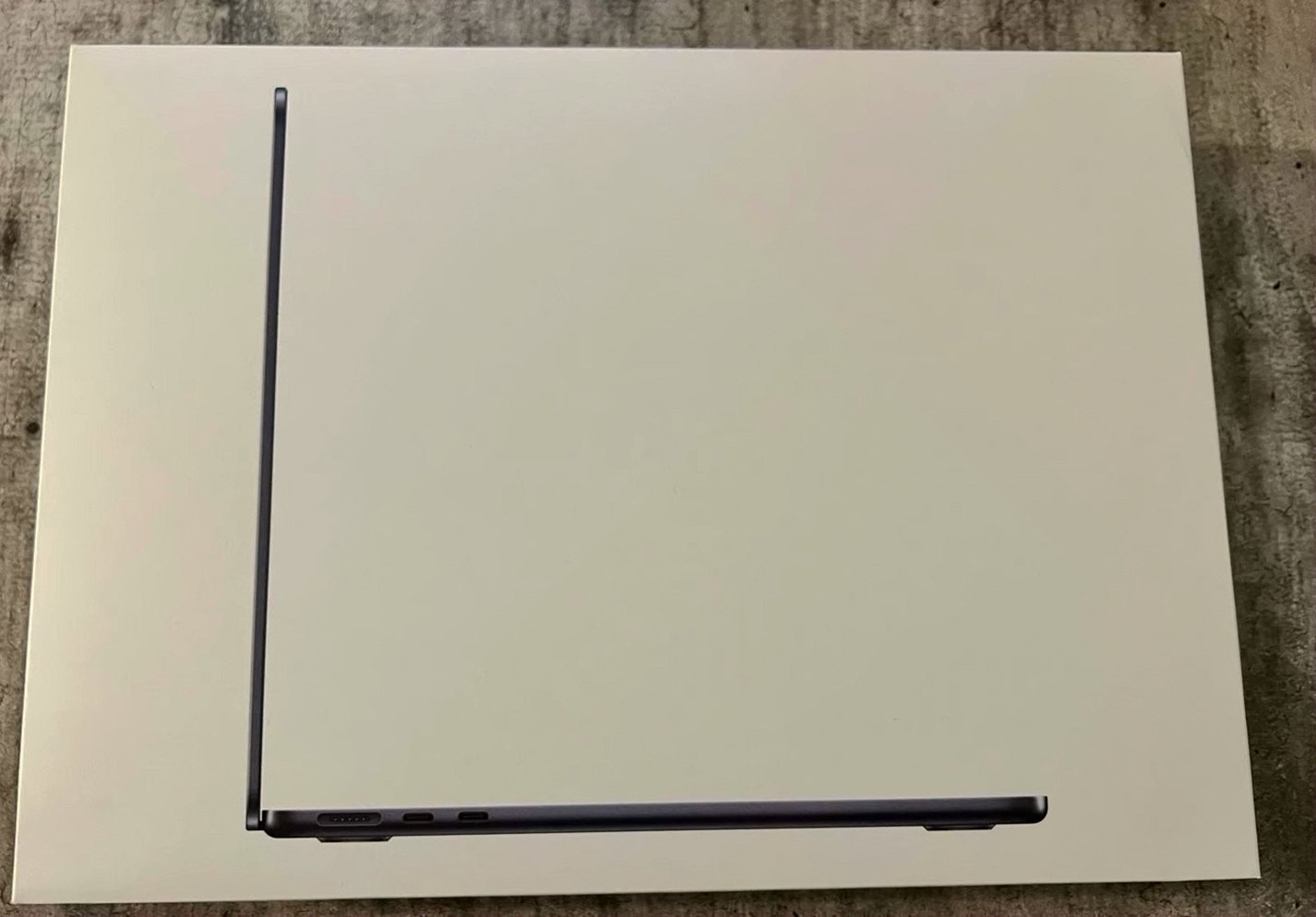 Apple MacBook Air M2 256GB Midnight Blue - Used