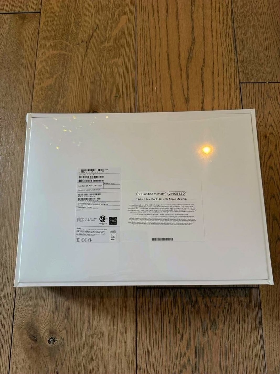 Apple MacBook Air 2022 256GB Midnight Unlocked Used image 2