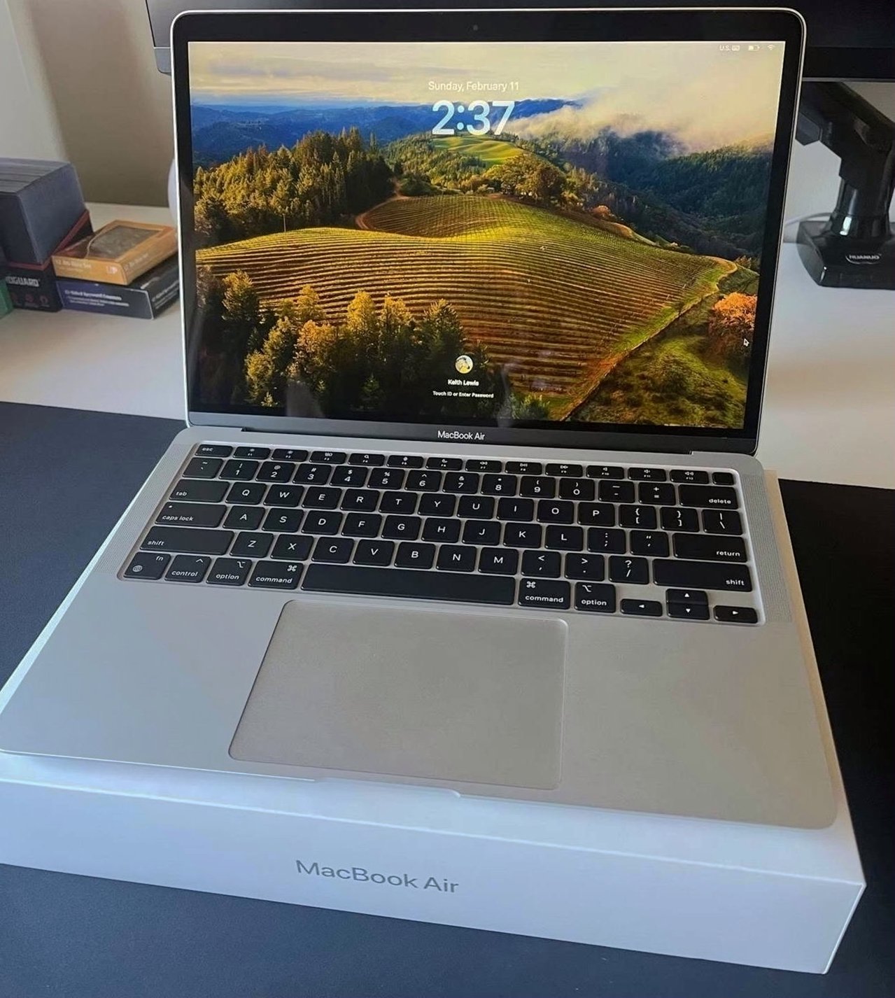 Apple MacBook Air M1 256GB Silver - Used