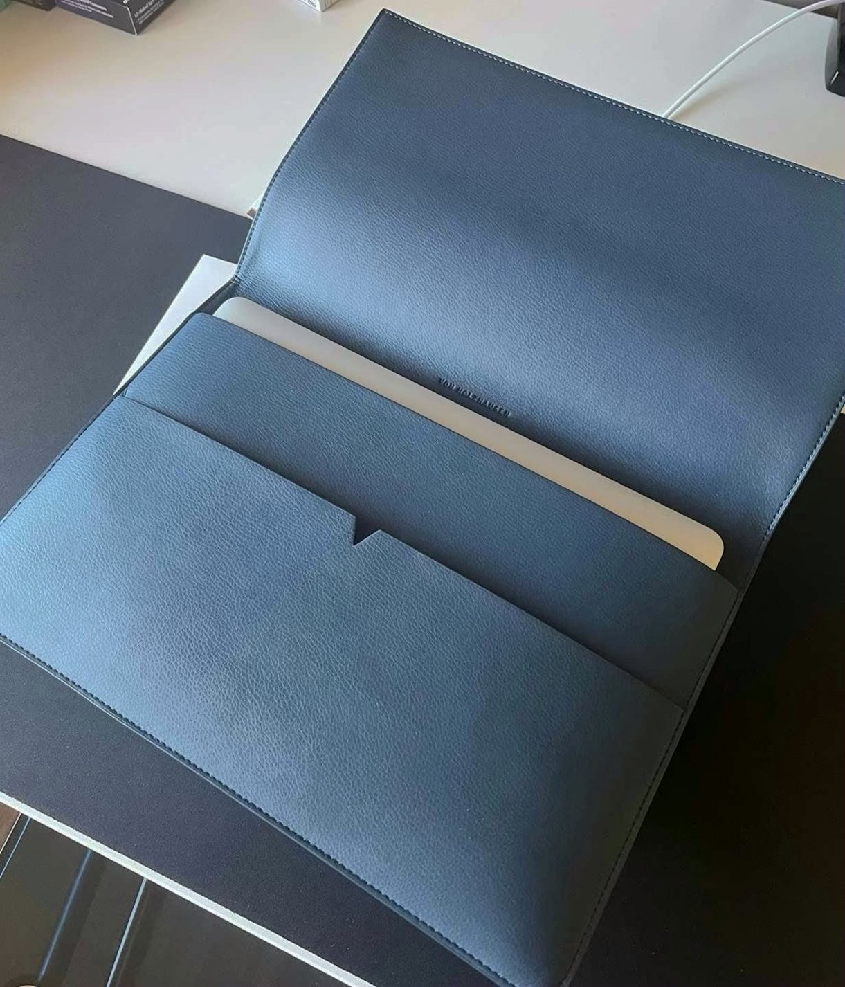 Apple MacBook Air M1 256GB Silver - Used image 5