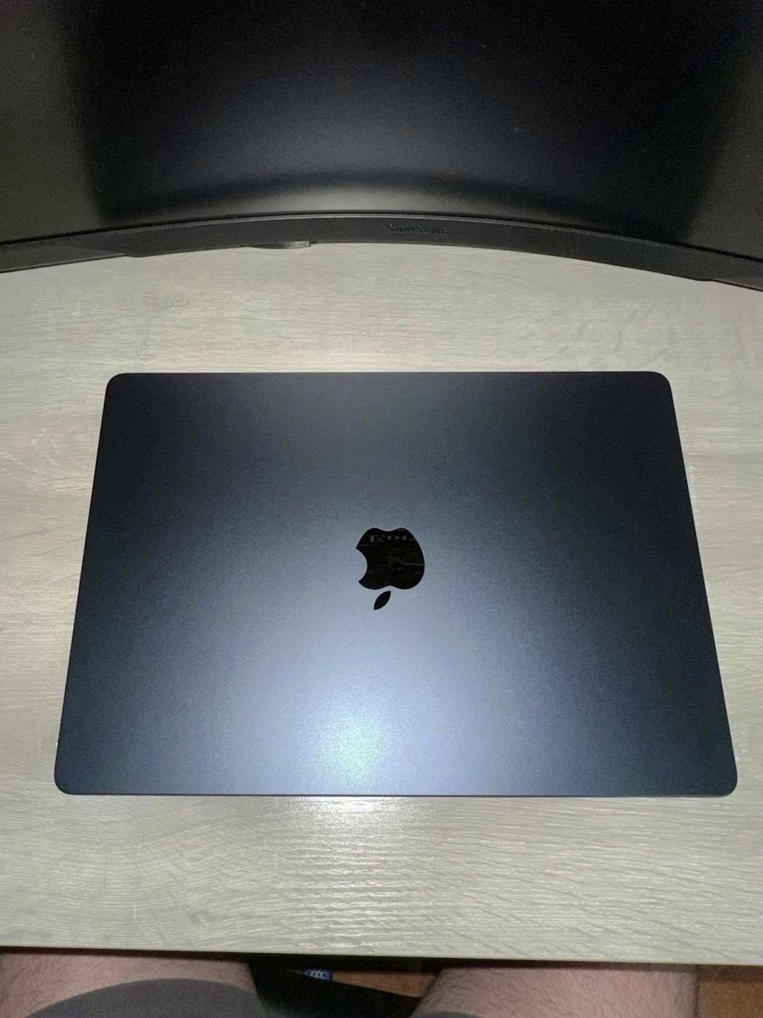 Apple MacBook Air M2 15 inch 2Z61 Used image 2