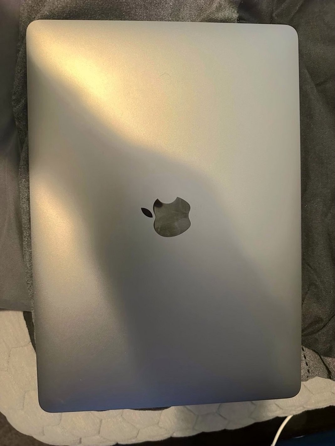 Apple Macbook Air 13in. M1 256GB SSD Unlocked - Used