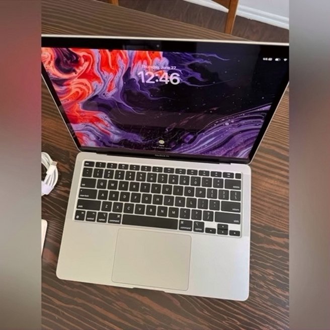 Apple MacBook Air M1 512GB Silver Unlocked - Used image 3