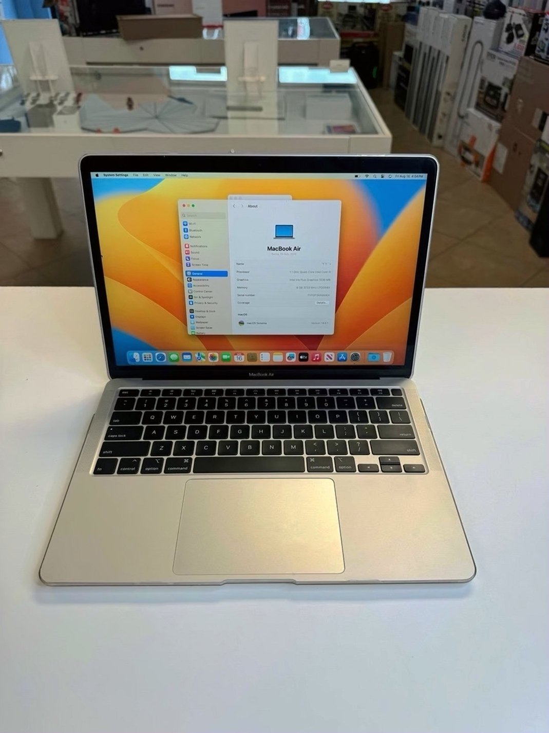 Apple MacBook Air 13inch 512GB Space Gray Unlocked - Used
