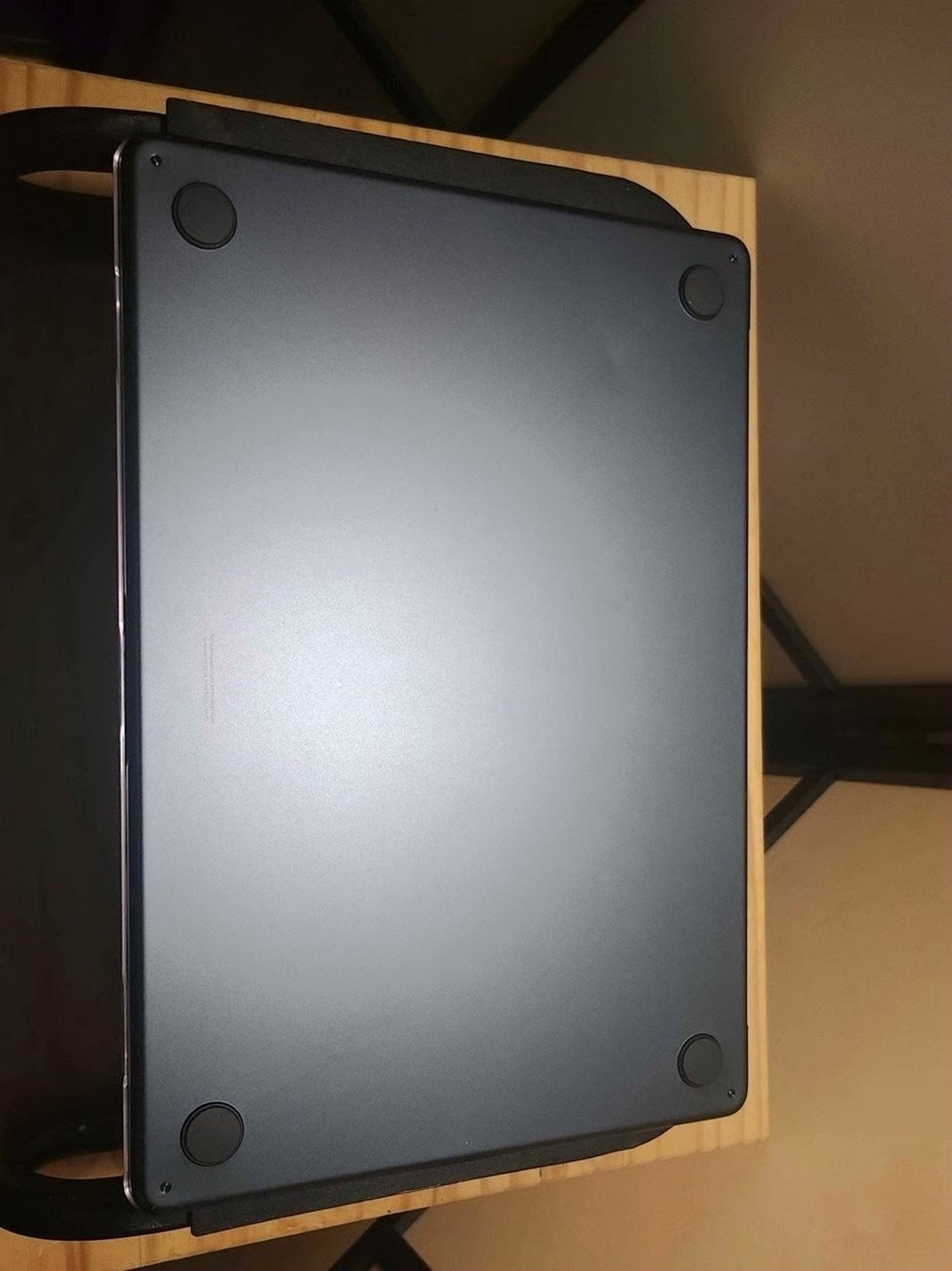 Apple MacBook Air 15 inch M2 Chip 256GB Silver Unlocked - Used image 5
