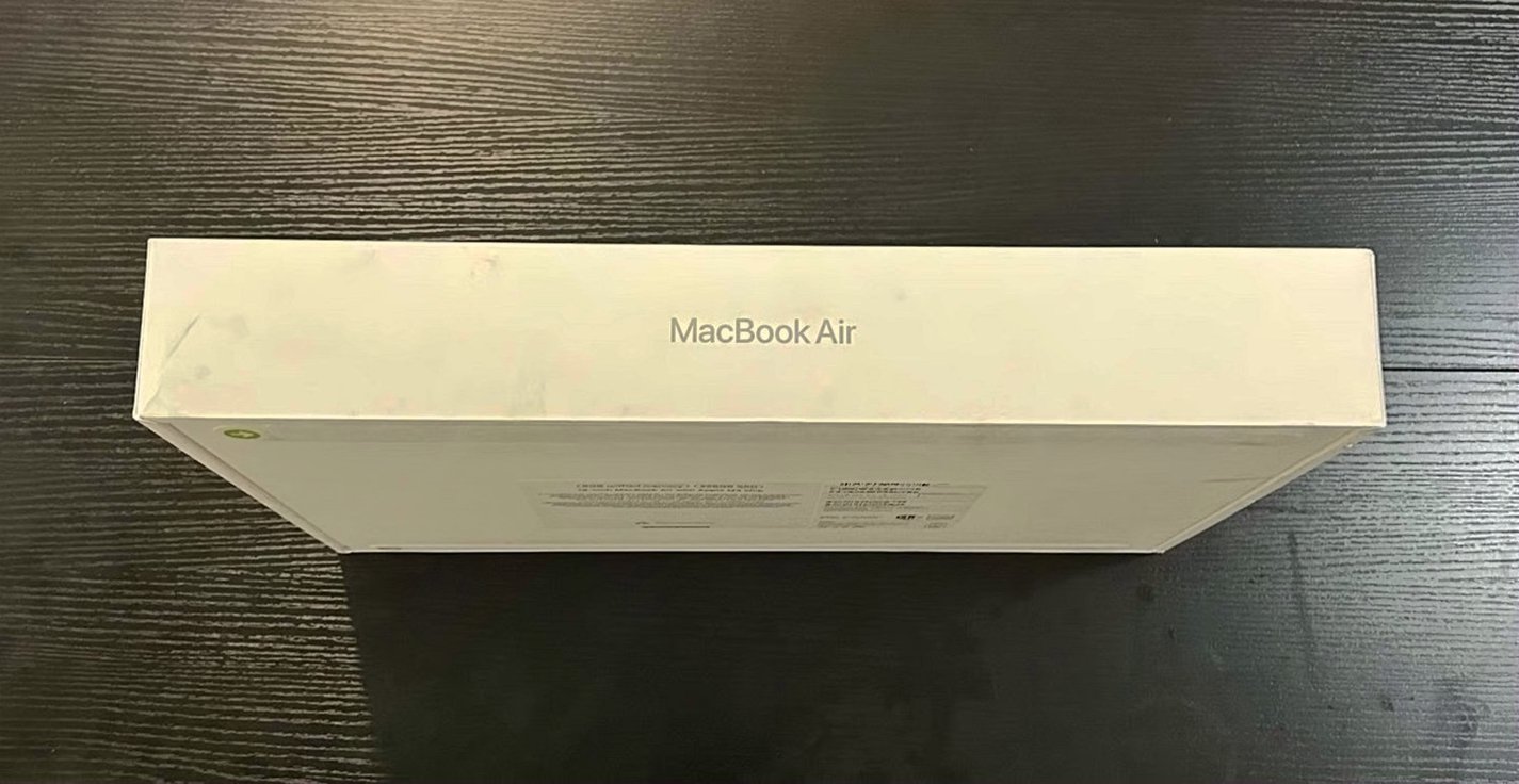 Apple MacBook Air 2024 256GB Silver Unlocked - Used image 3