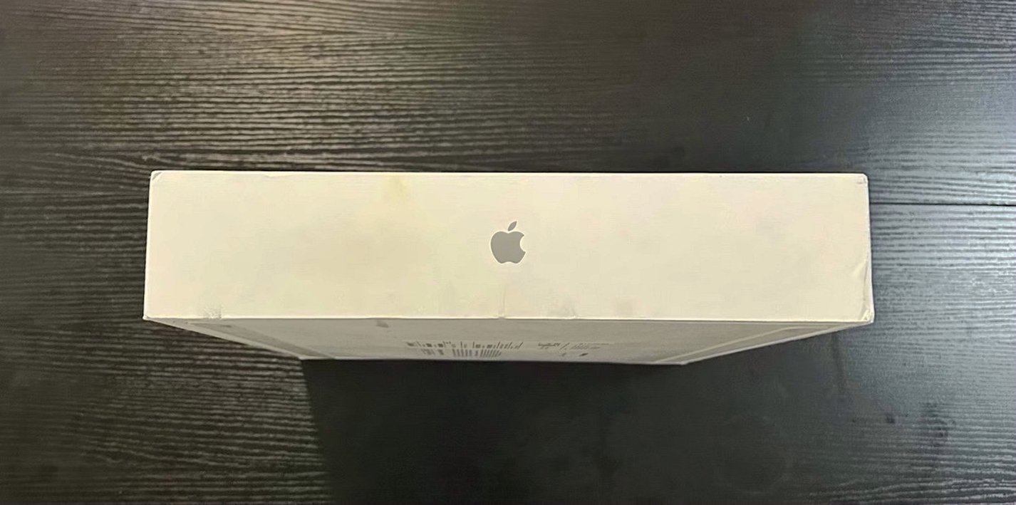 Apple MacBook Air 2024 256GB Silver Unlocked - Used image 4
