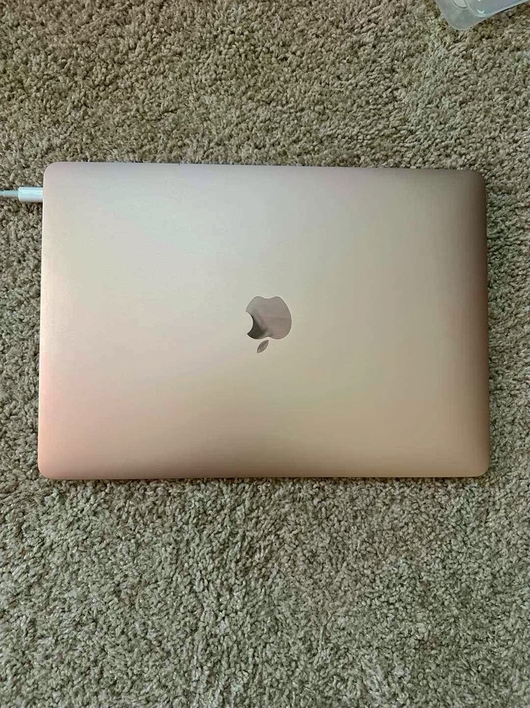 Apple MacBook Air M1 1TB Rose Gold - Used image 3