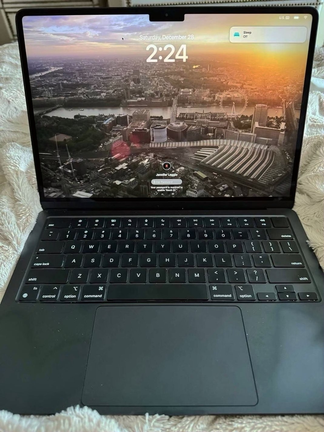 Apple MacBook Air 13-inch M2 256GB Midnight Unlocked - Used
