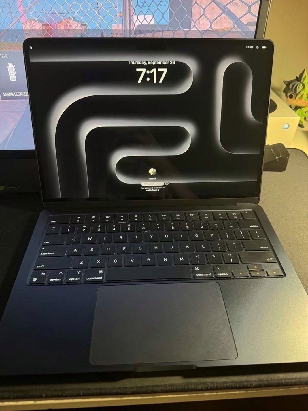 Apple Macbook Air M2 256GB Midnight Used