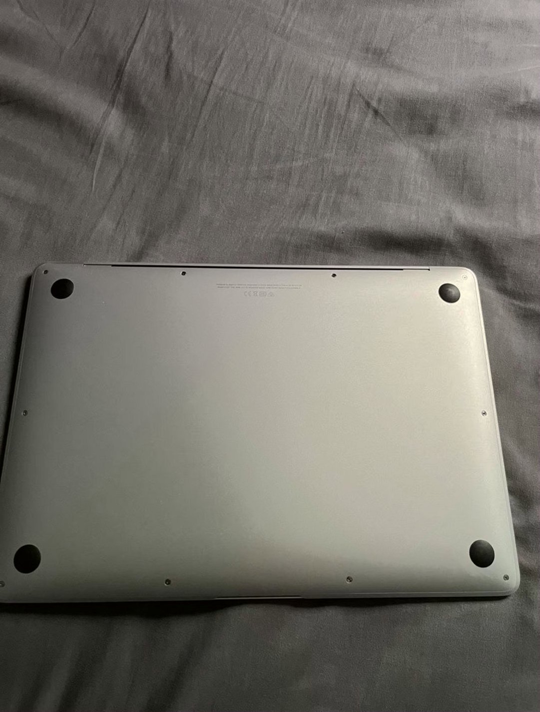 Apple MacBook Air M1 2022 256GB Space Gray Unlocked - Used image 2