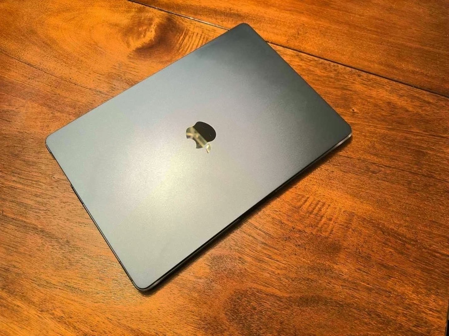 Apple MacBook Air 15-inch M2 Chip 8GB 256GB SSD Used