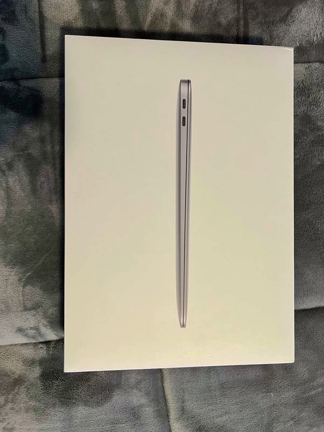 Apple MacBook Air 2020 M1 256GB Space Grey Unlocked - Used