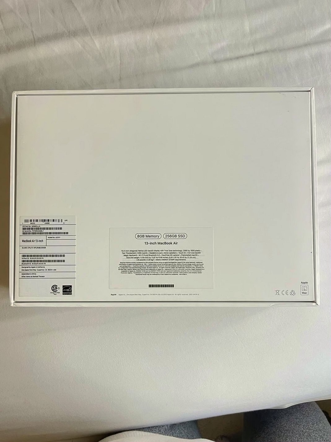 Apple MacBook Air 2020 M1 Chip 256GB Silver Unlocked - Used image 4