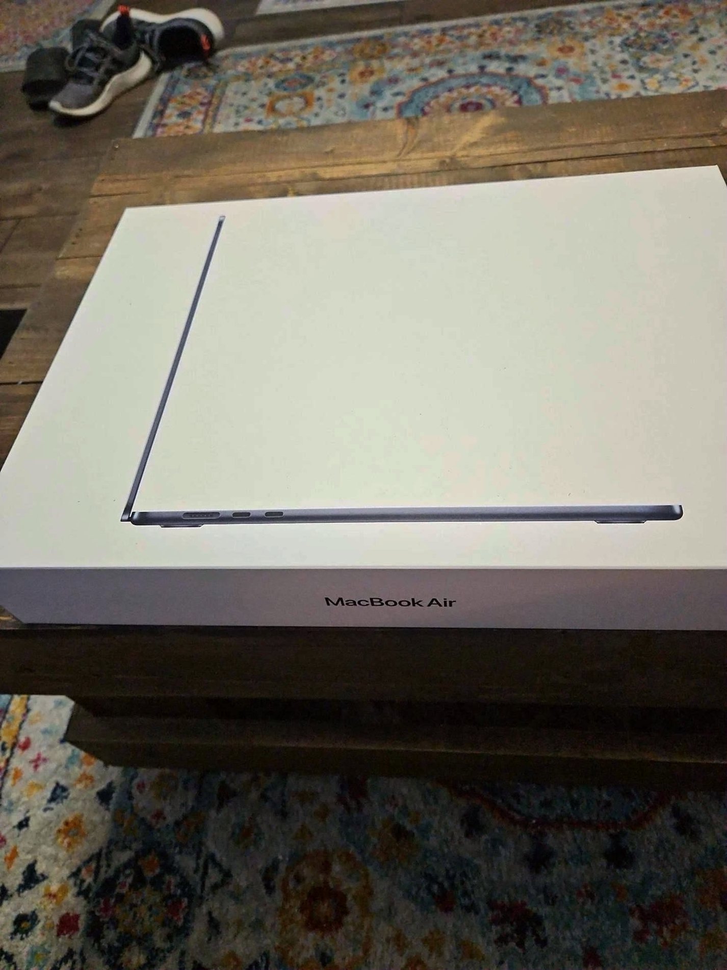 Apple MacBook Air 15 inch M3 256GB Midnight - Used