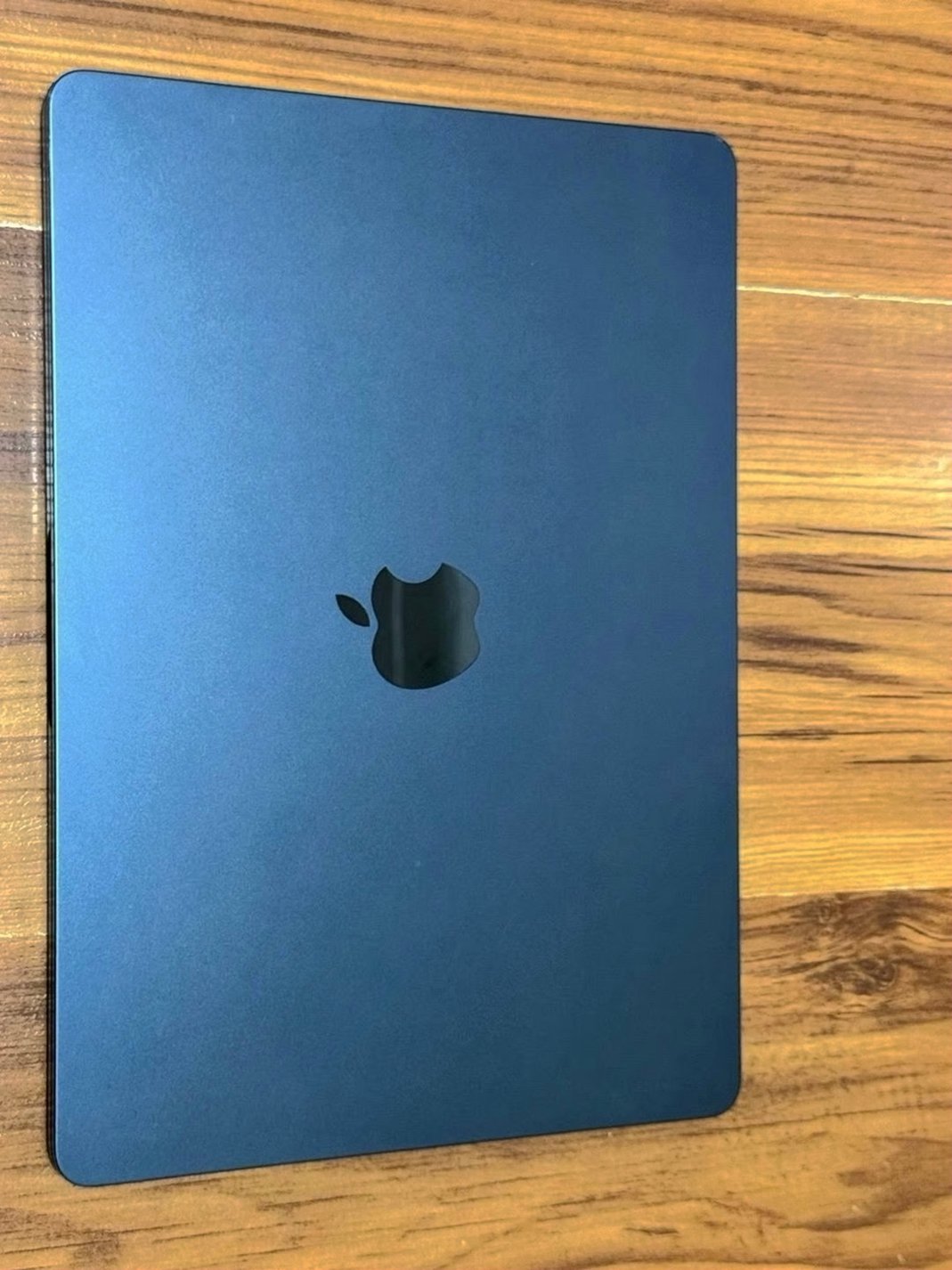 Apple MacBook Air 13in M2 256GB Midnight Used image 2