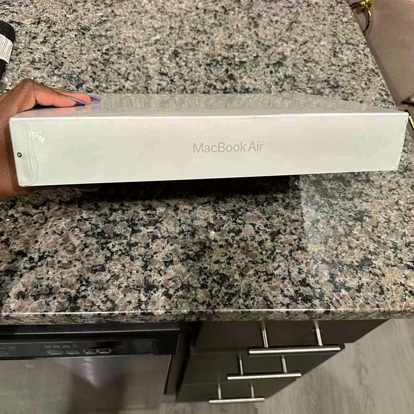 Apple MacBook Air A2681 8GB 256GB Unlocked - Used image 5
