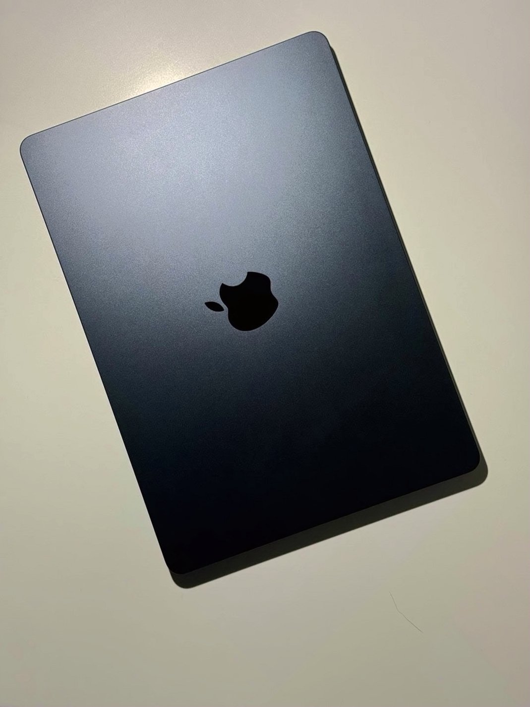 Apple MacBook Air 2022 M2 256GB Midnight Unlocked - Used