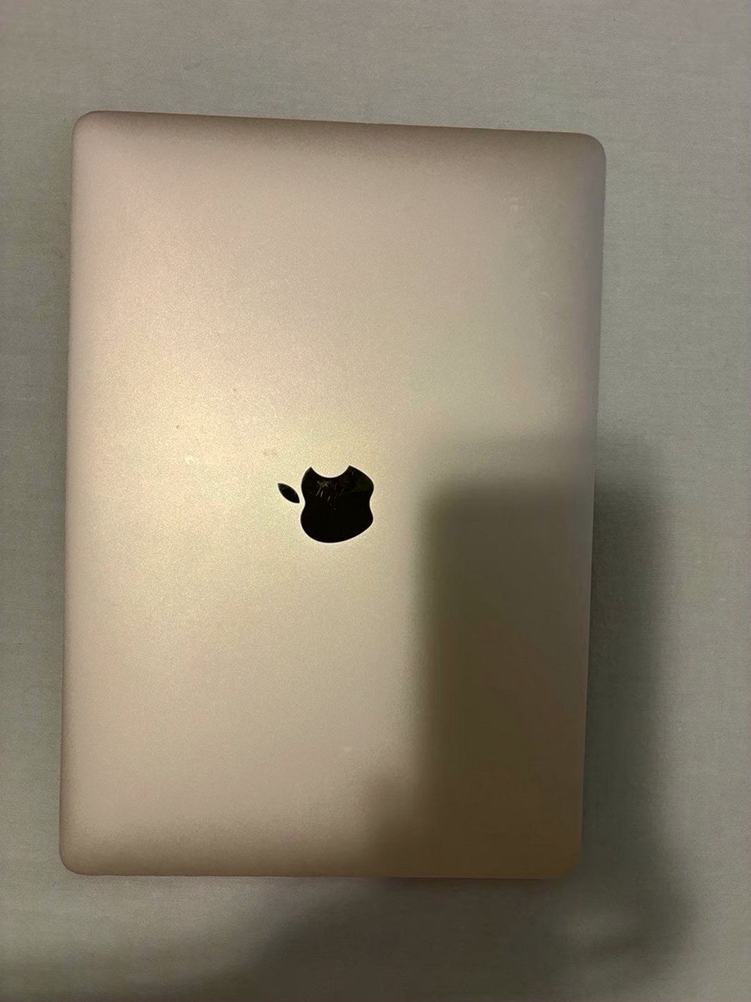 Apple MacBook Air M1 256GB Silver Unlocked - Used image 3