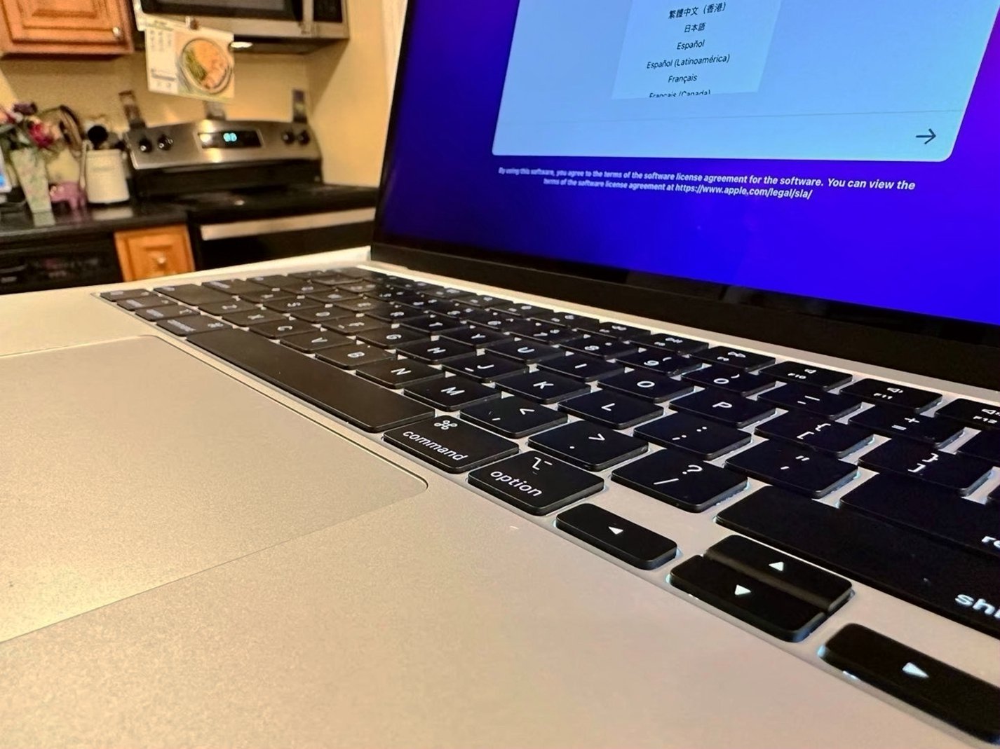 Apple MacBook Air M2 256GB Silver Unlocked - Used image 3