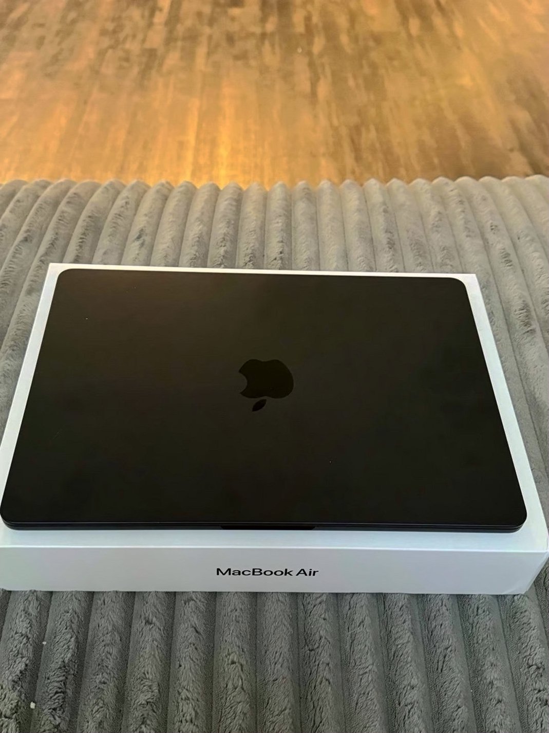 Apple MacBook Air 2024 256GB Midnight Unlocked - Used image 4